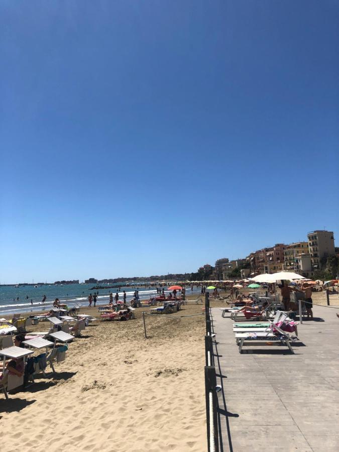 The Diamond In The Crown Of Nettuno Apartment Exterior photo